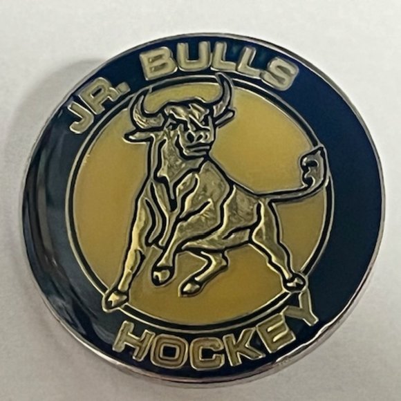 Jr. Bulls Youth Hockey Tampa, Florida Lapel Hat Pin 1" Circular - Picture 4 of 8